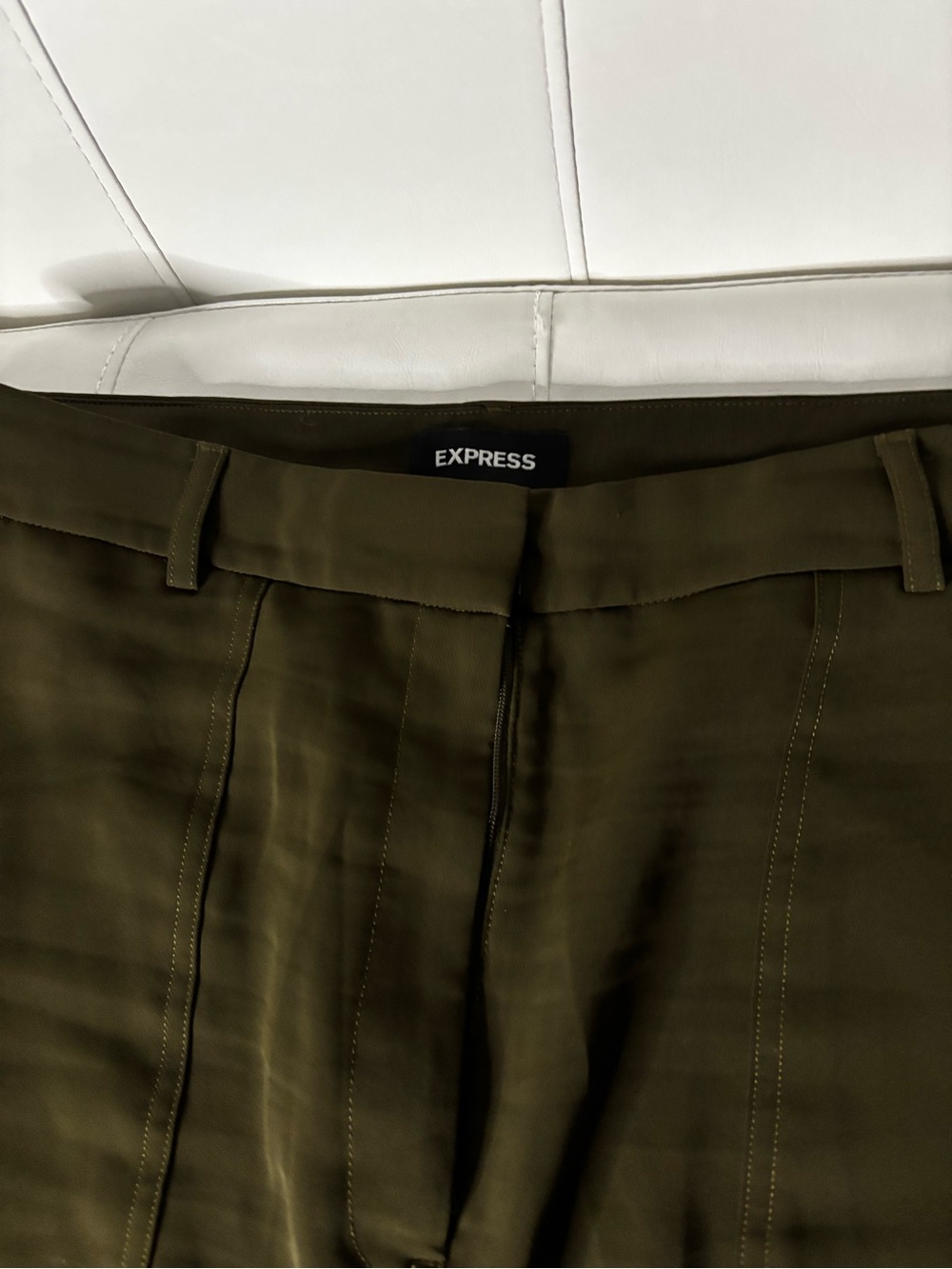 Express Olive Wide Leg Cargo Pants - Picture 3 of 8